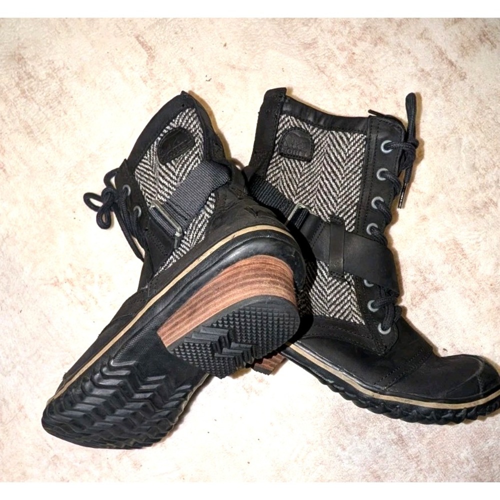 Sorel Slimboot Herringbone Black Leather Lace Up Boots NL2153-010 Womens 7.5